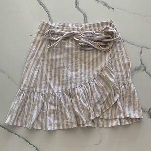 Wrap Skirt by Glassons 💛